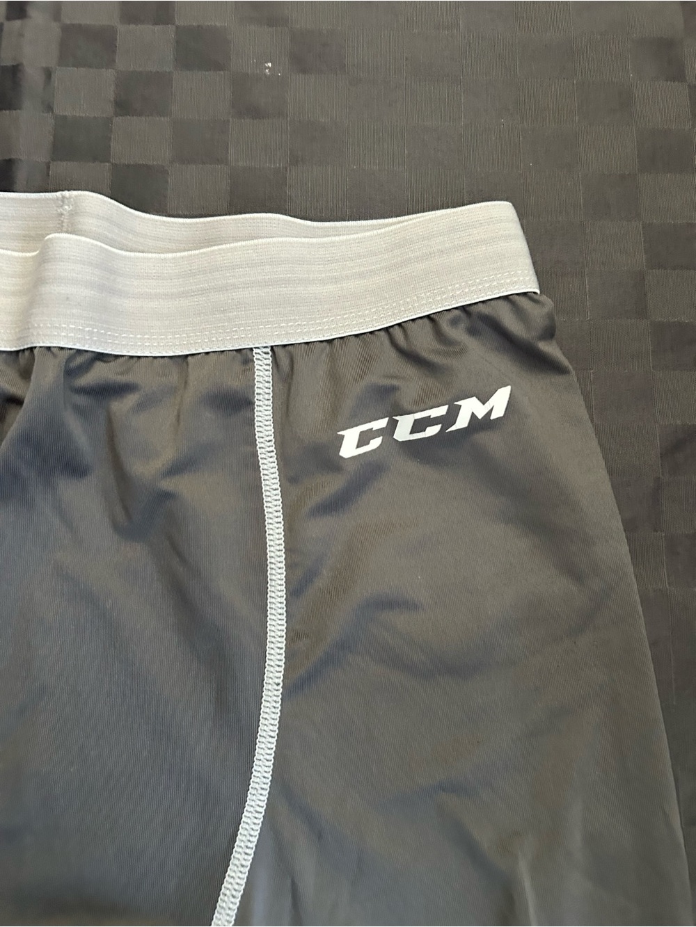 CCM compression pants - Picture 2 of 7